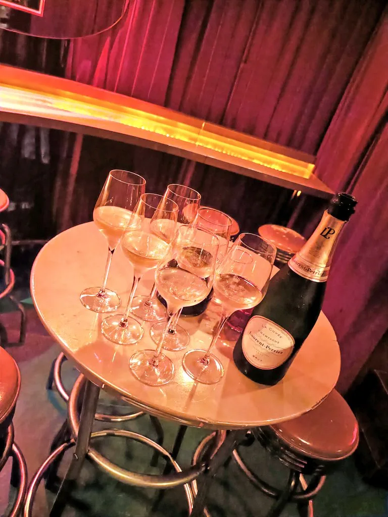 Flamingo Bar