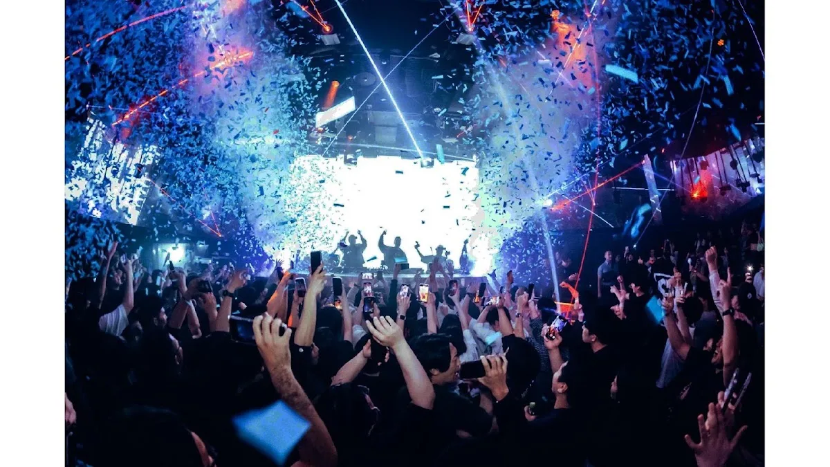 SEL OCTAGON TOKYO night club 1