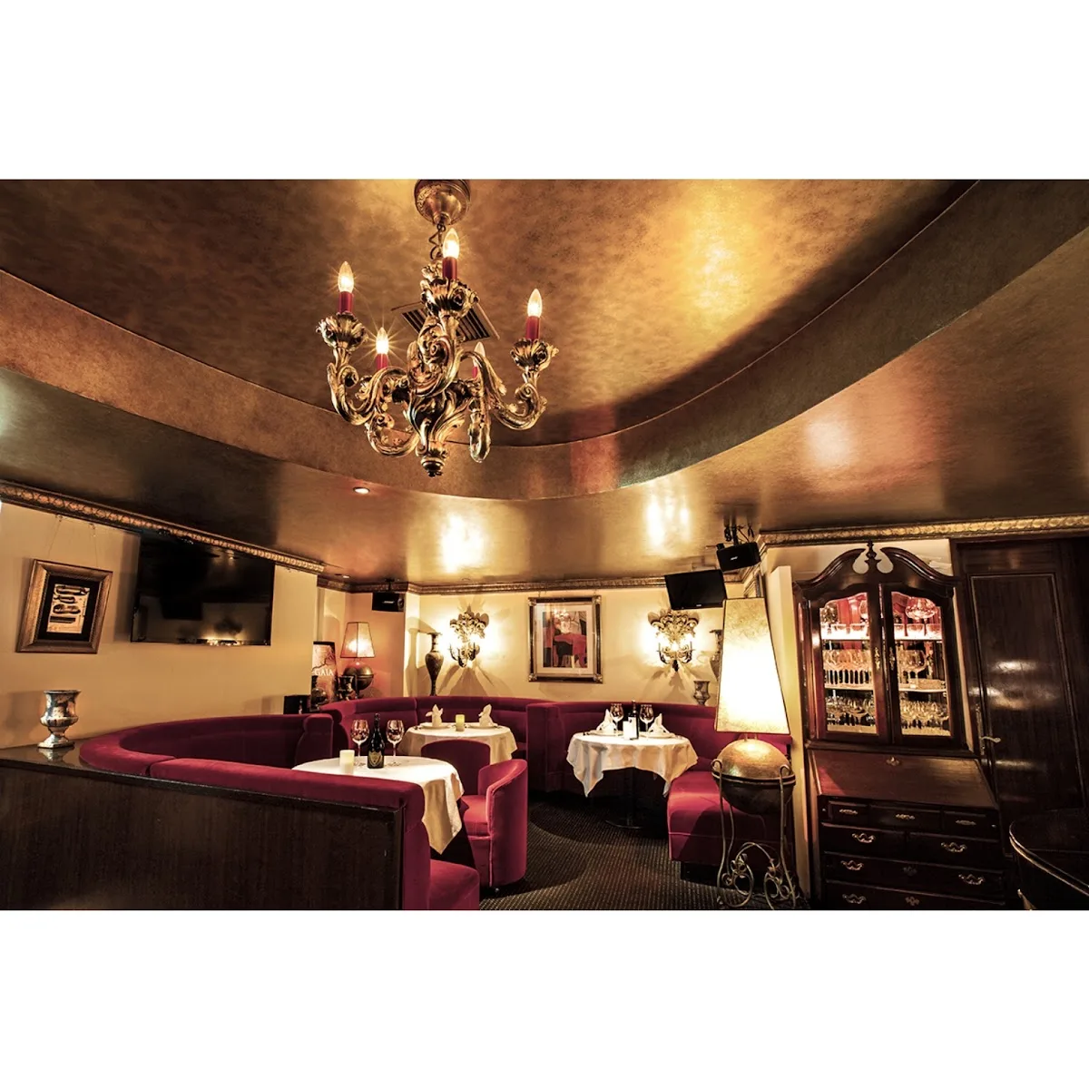 Karaoke Bar 395 1