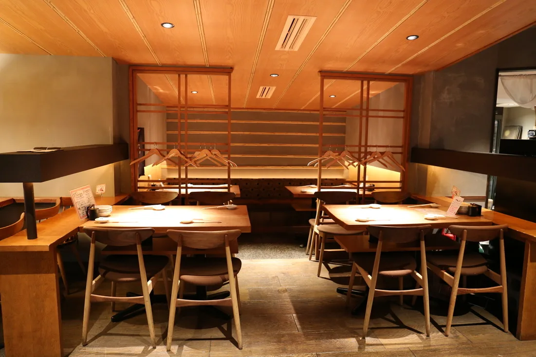 Uokin Roppongi 1